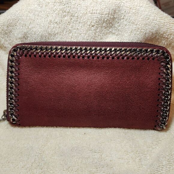 EUC STELLA MCCARTNEY WALLET ZIP AROUND FALABELLA ECO CHAIN Burgandy/Maroon - Picture 1 of 5